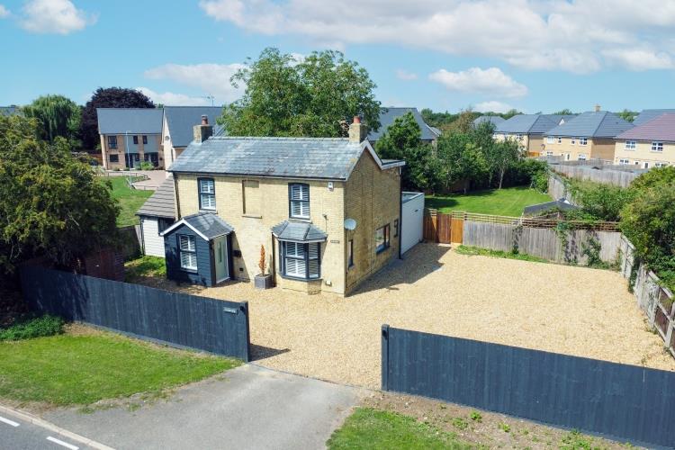 Bluntisham Road, Needingworth, PE27 4TA